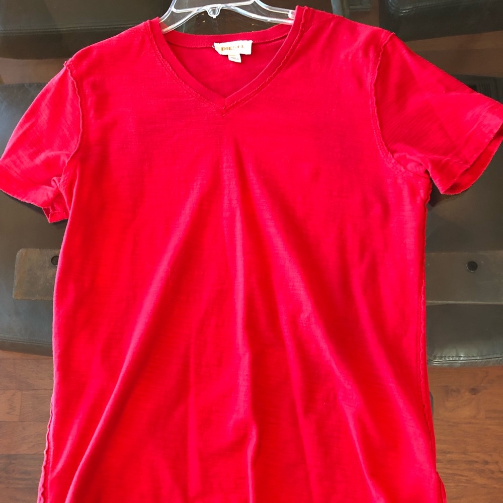 Diesel Red Cotton Short Sleeve V Neck Raw Edge T-shirt Top EUC Size XS/S unisex